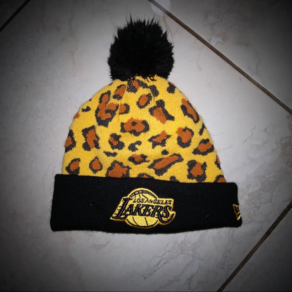 LOS ANGELES LAKERS CHEETAH PRINT BEANIE